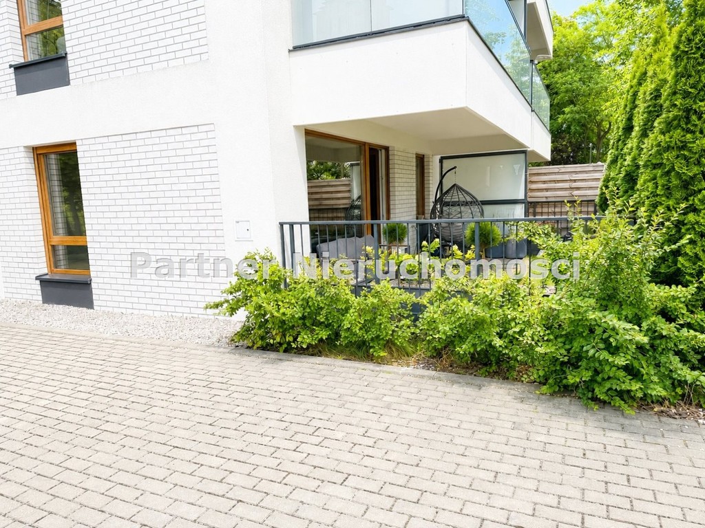 3 pokoje, 3 piwnice, 2 miejsca postojowe w hali, Toruń
