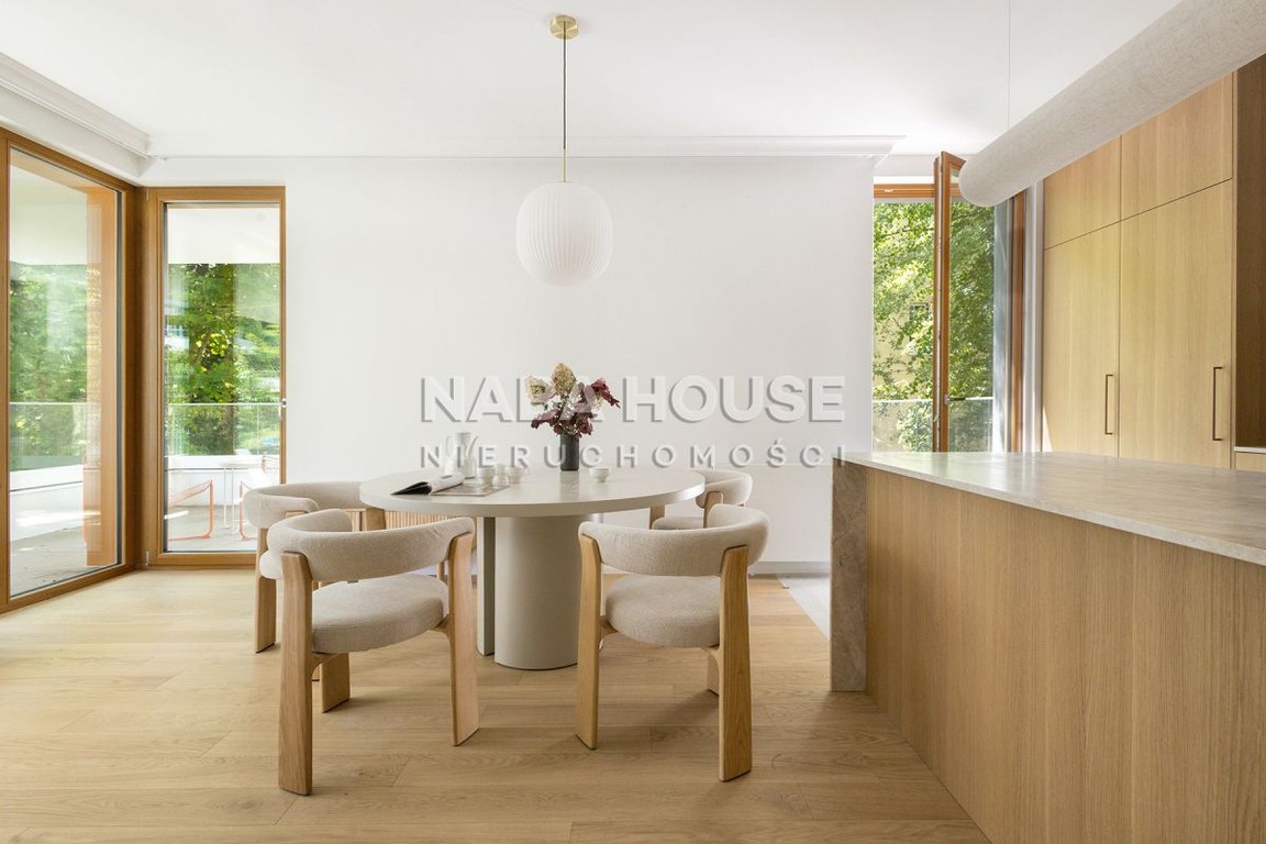 Apartament z tarasem widokiem na zieleń - Widok 3