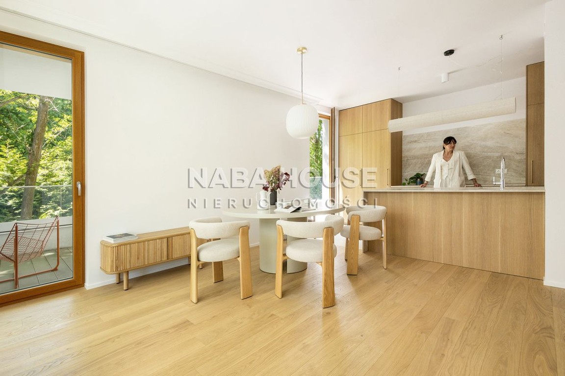 Apartament z tarasem widokiem na zieleń - Widok 4