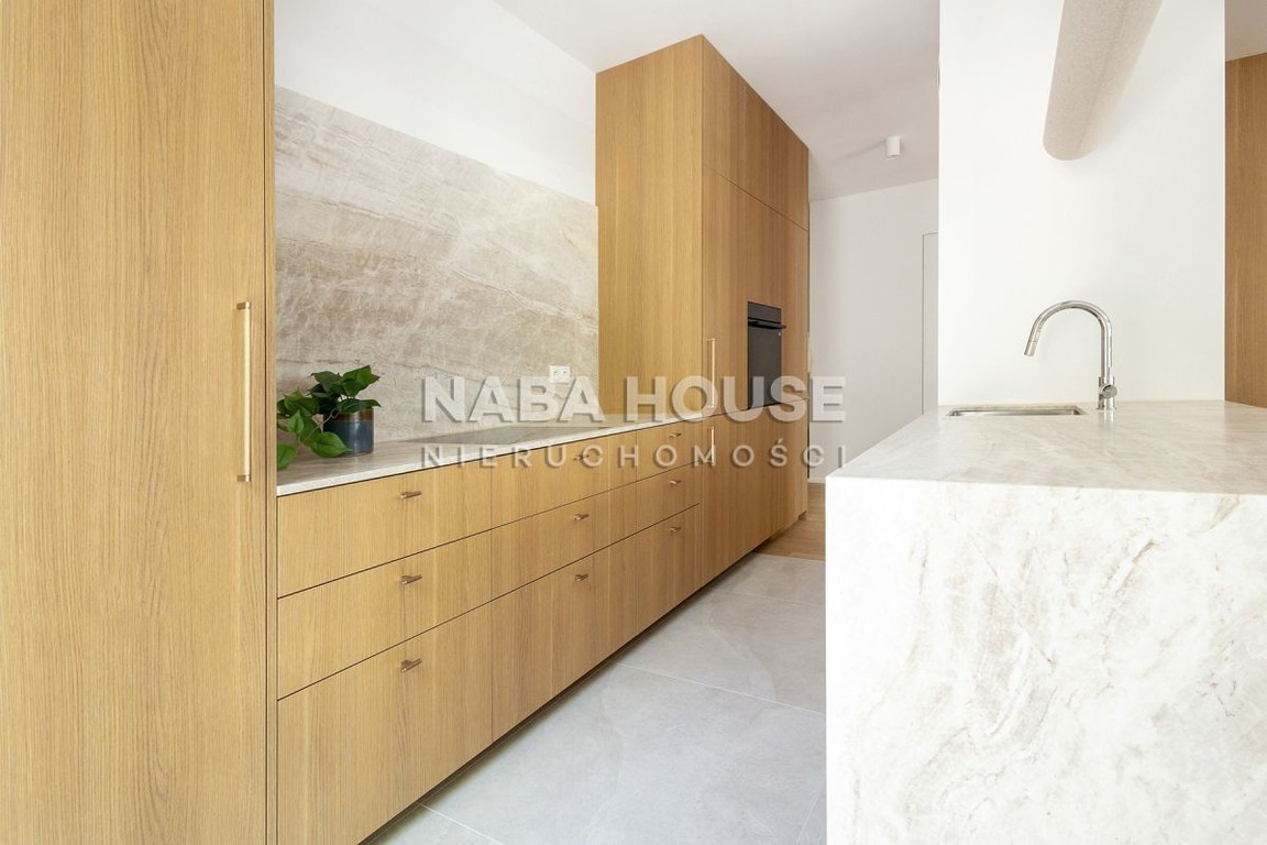 Apartament z tarasem widokiem na zieleń - Więcej