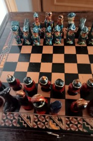 szachy, figury z ceramiki.-2