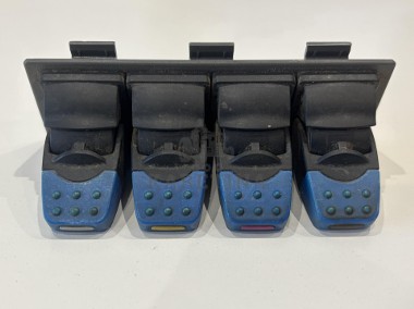 Fendt 310 312 718 724 822 927 930 Klawisze Hydrauliki Komfortu F931.970.160.080 F931970160080-1