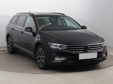 Volkswagen Passat B8 , Salon Polska, 1. Właściciel, Automat, VAT 23%, Navi,-1