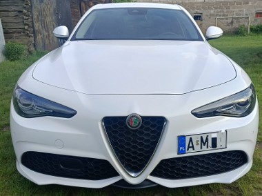 Giulia Q4 veloce 2017/2019-1