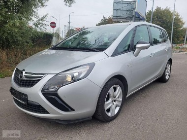 Opel Zafira C-1