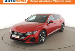 Volkswagen Arteon Arteon Shooting Brake PHEV automat skóra/alcantara full LED navi virtual