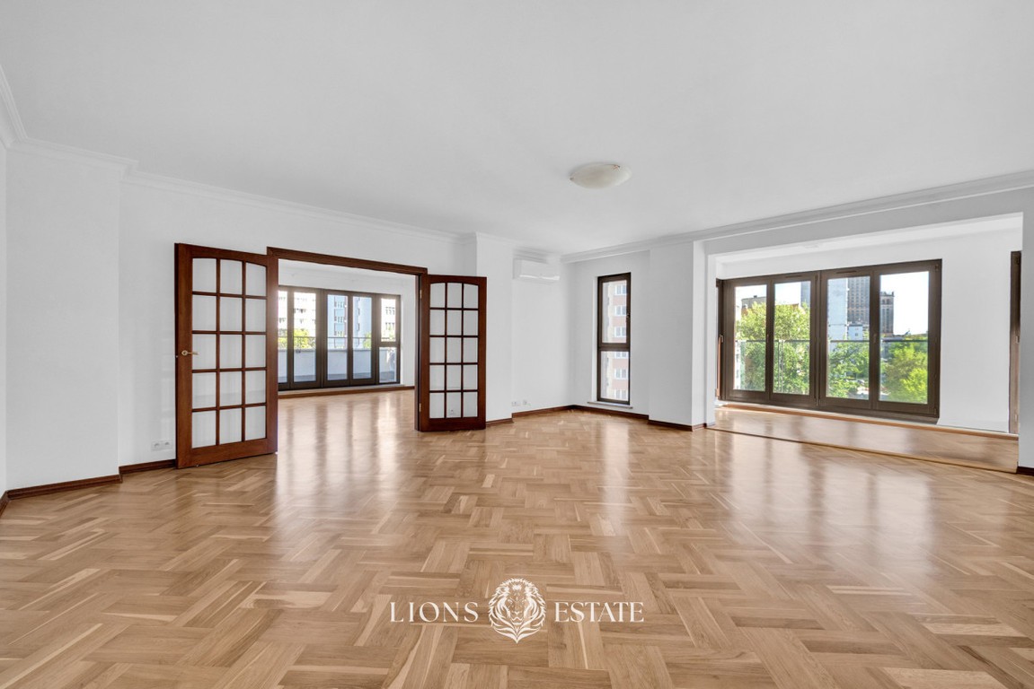 Przestronny Apartament przy Pl. Grzybowskim! - Widok 2
