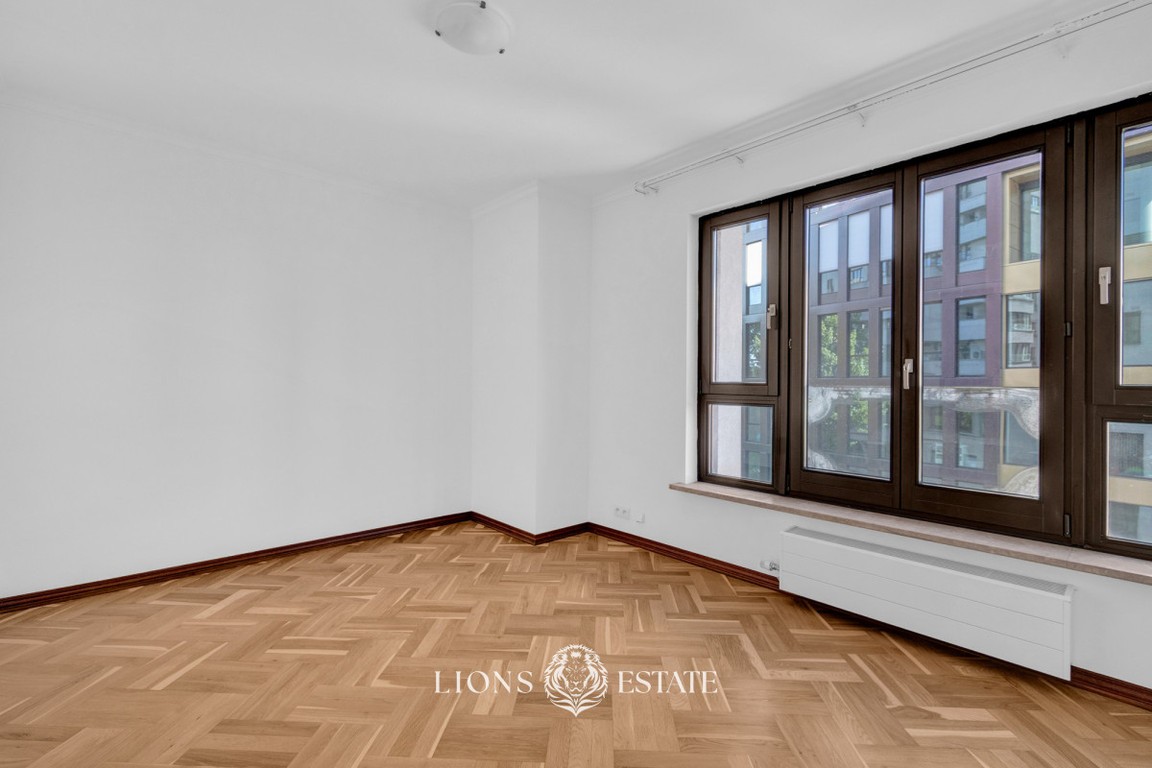 Przestronny Apartament przy Pl. Grzybowskim! - Widok 5