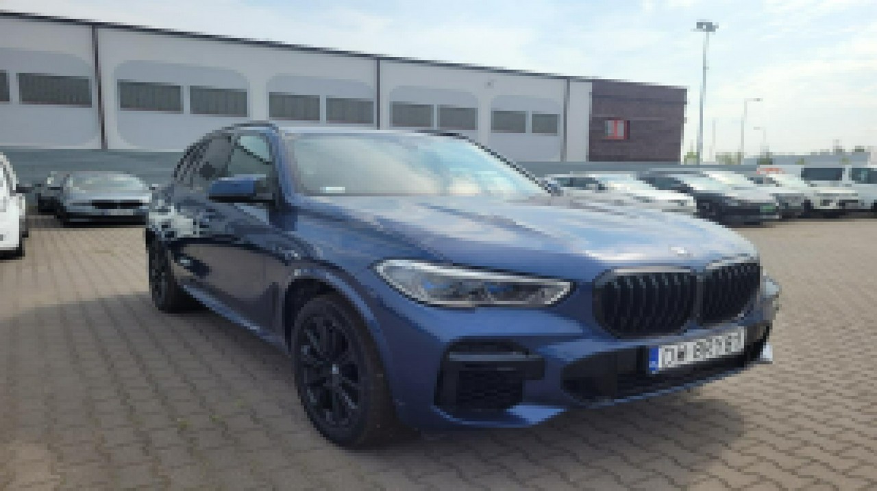 BMW M5 V (F10) X5 M50