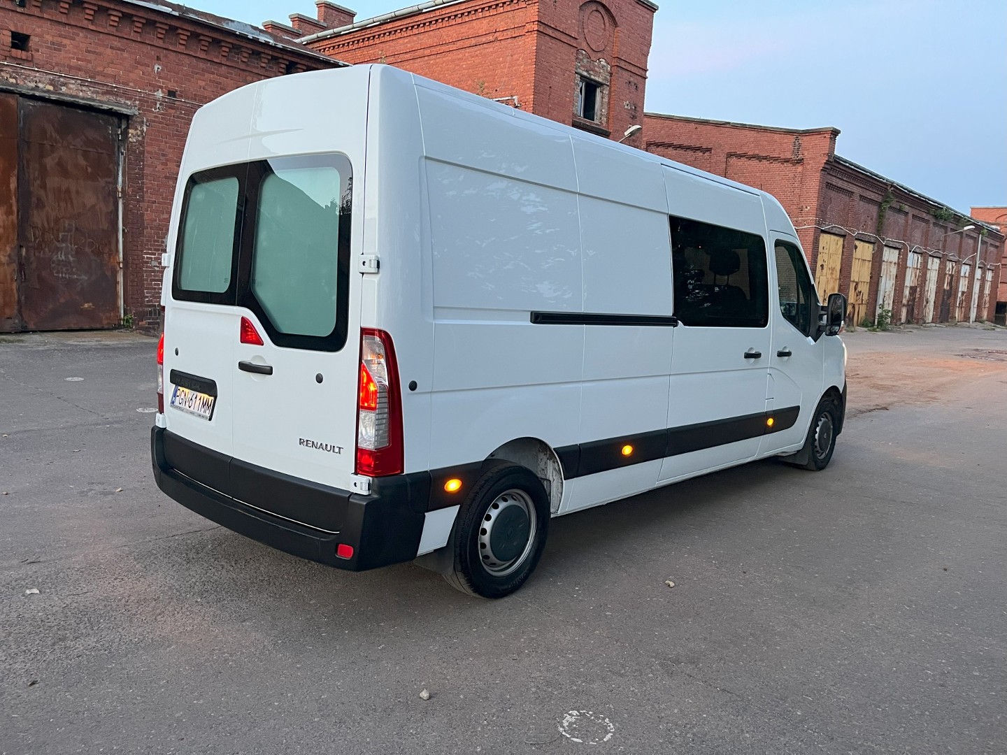 Renault Master III Brygad. 7 Foteli_80Tkm** Klima ** Temp. Ledy** Cross_Najazd**