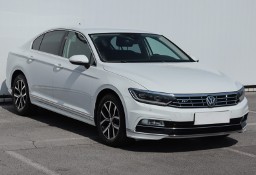 Volkswagen Passat B8 , Salon Polska, Serwis ASO, Automat, Navi, Klimatronic,
