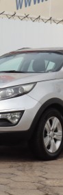 Kia Sportage III , Klima, Tempomat, Parktronic, Podgrzewane siedzienia-3