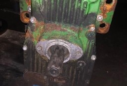 John Deere WOM Przedni