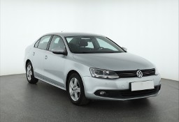 Volkswagen Jetta VI , Salon Polska, Serwis ASO, Klimatronic, Tempomat, Parktronic