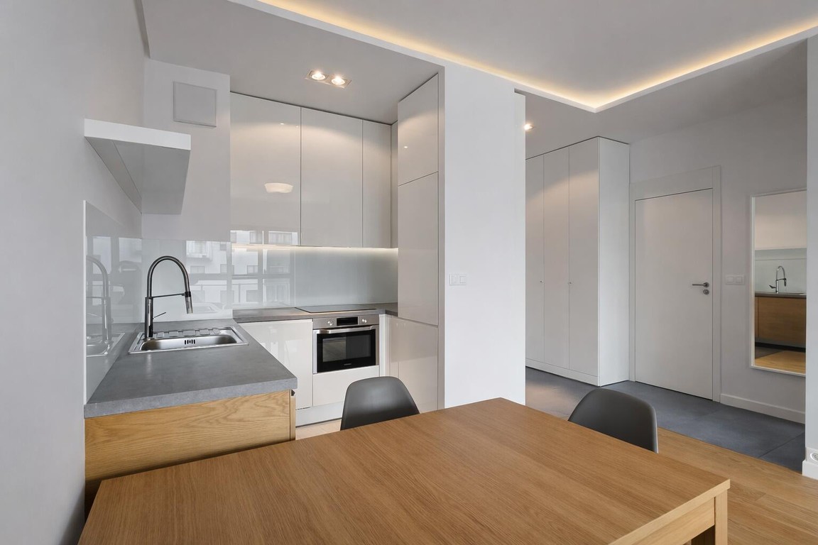 2 pokoje, wysoki standard, balkon, garaż, ciche patio, Wilanów - Widok 5