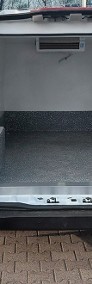 Ford Transit-4