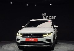 Volkswagen Tiguan II 2.0 TDI Premium 2022 Bezwypadkowy