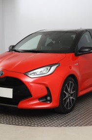 Toyota Yaris IV , Salon Polska, Serwis ASO, Automat, Klimatronic, Tempomat,-2