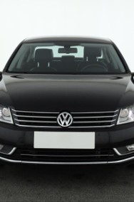 Volkswagen Passat B7 , Salon Polska, Serwis ASO, Navi, Xenon, Klimatronic,-2