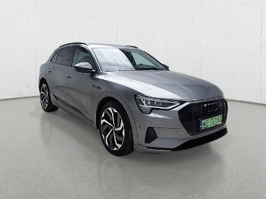 Audi e-tron-1