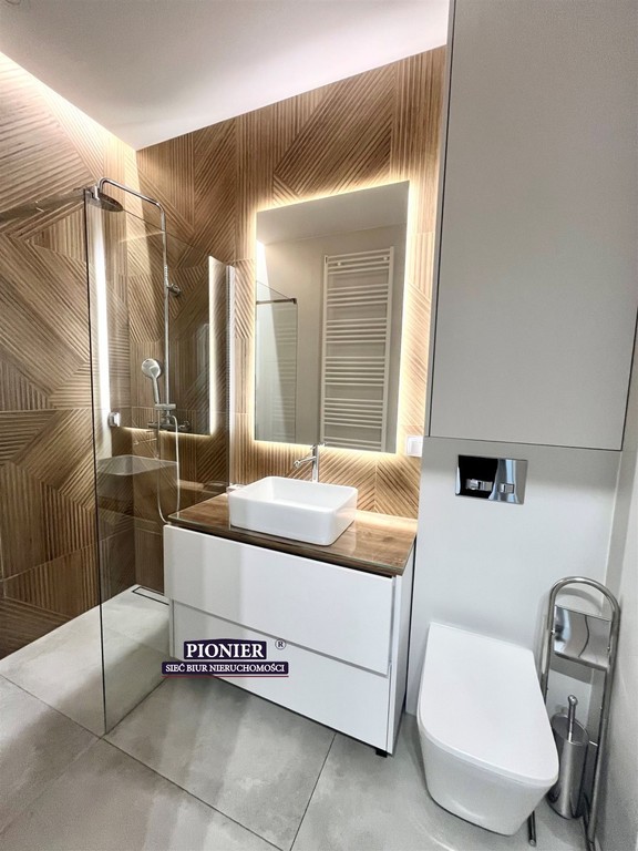 Pierwsza Dzielnica nowoczesny apartament - Widok 6