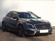 Mercedes-Benz Klasa GLA I , Salon Polska, Skóra, Xenon, Bi-Xenon, Klimatronic,