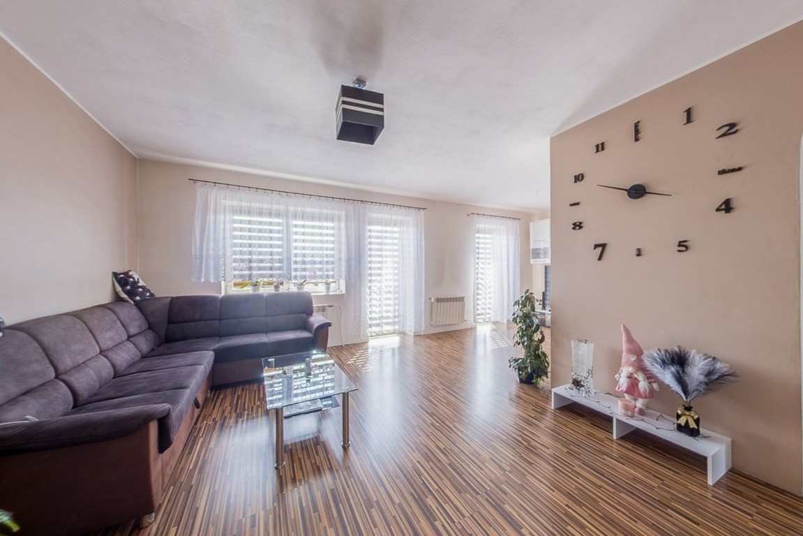 Okazja! Segment 291,5 m² | 6 pokoi | Koluszki