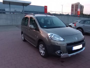 I właściciel , 1.6 HDI 92 KM przebieg 143 tys po przeglądzie.