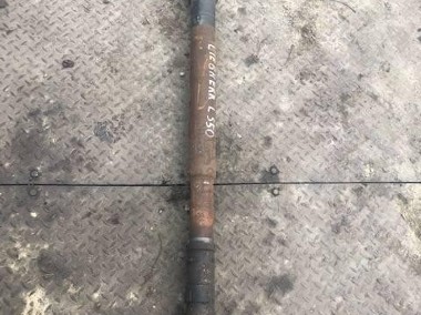 Liebherr L550 - Wał Napędowy Przedni-1