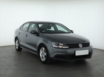 Volkswagen Jetta VI , Salon Polska, Klimatronic, Tempomat, Parktronic,
