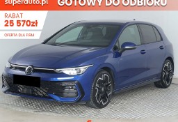 Volkswagen Golf VIII R-Line Plus 1.5 eTSI mHEV R-Line Plus 1.5 eTSI mHEV 150KM