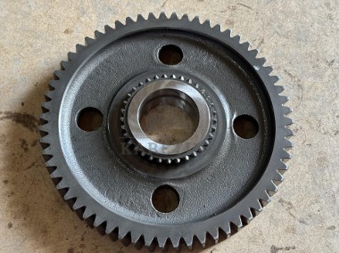 New Holland T6 125 145 160 T7 190 210 Koło Zębate 87678016-1