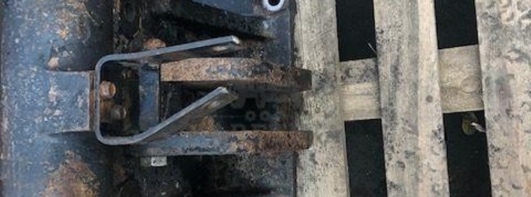 JCB Fastrack - Ramiona Podnośnik-1