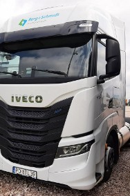 Iveco AS 460 S-Way-2