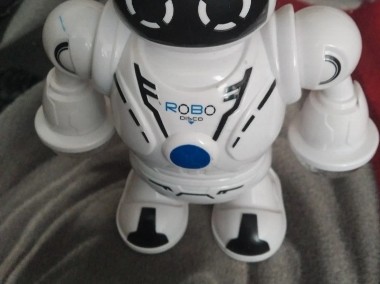 Nowy robot Dancing-1