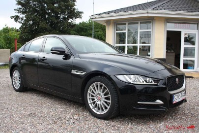 Jaguar XE I