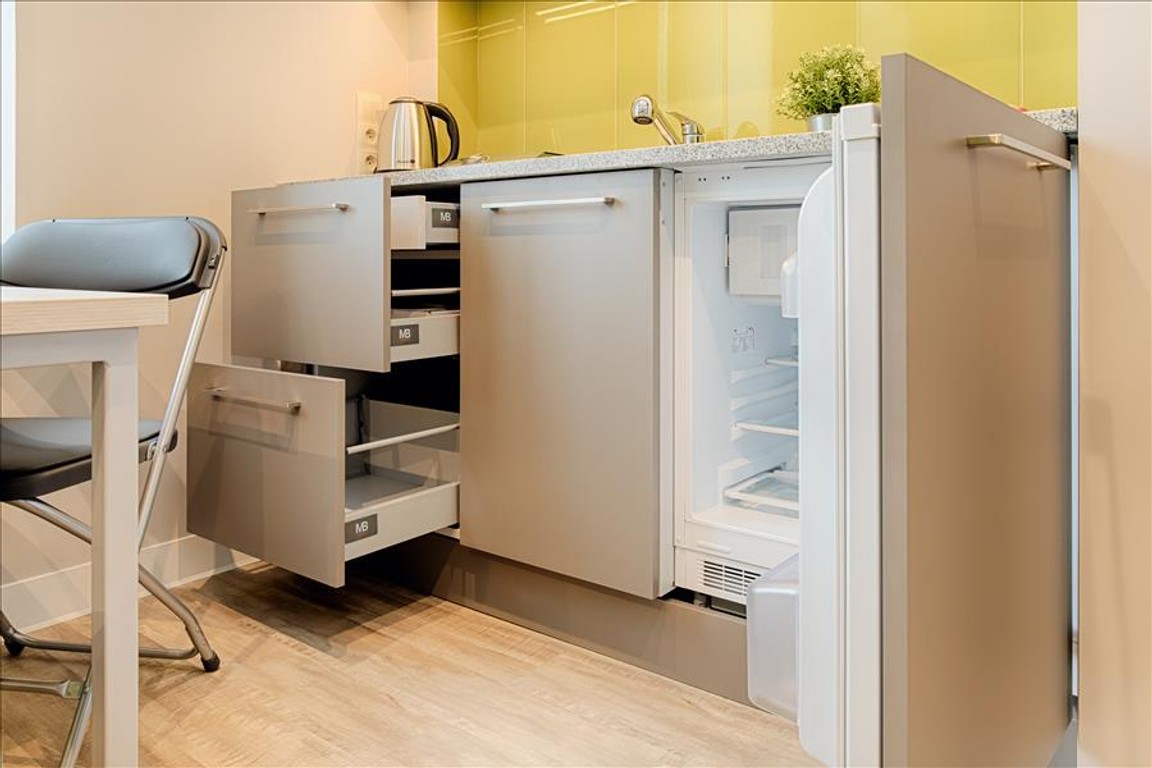 Nowoczesna Umeblowana Kawalerka w Świetnej Lokalizacji - Karolewska 62 - Widok 6