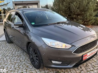 Ford Focus III-1