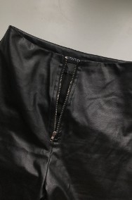 Nowe spodnie z eko skóry Prettylittlething z metką-2