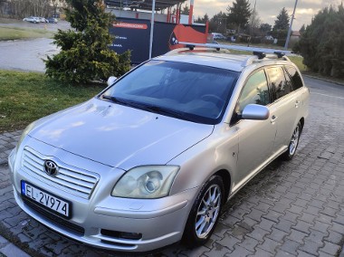 Totota Avensis t25 kombi bezwypadkowa-1