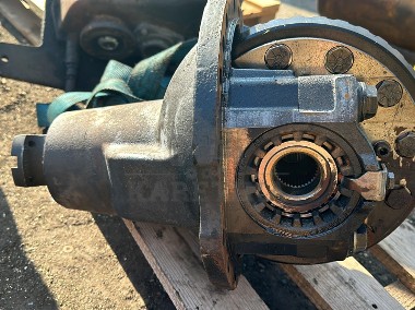Case magnum wkład mostu przedniego Dyferencjał-1