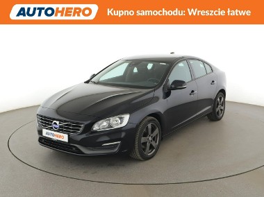 Volvo S60 II klima auto navi czujniki parkowania grzane fotele-1