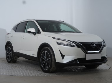 Nissan Qashqai III , Salon Polska, Serwis ASO, Automat, VAT 23%, Navi,-1