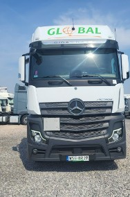 Mercedes-Benz Actros-2