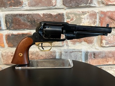 Fabrycznie nowy Rewolwer czarnoprochowy Remington 1858 5,5" RGASH44-1