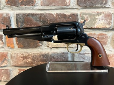 Fabrycznie nowy Rewolwer czarnoprochowy Remington 1858 5,5" RGASH44-2