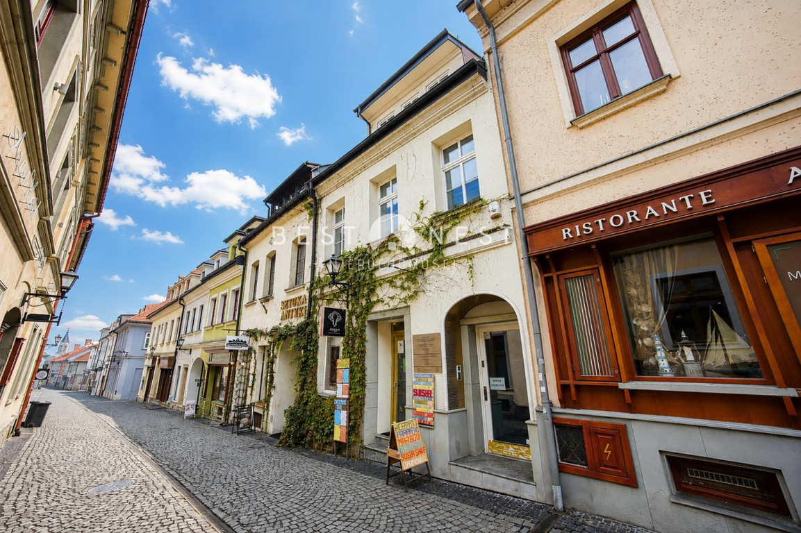 dom na sprzedaż