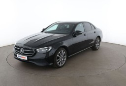 Mercedes-Benz Klasa E VAT23 PHEV Avantgarde Czujniki navi grzane fotele, ele. klapa, fotel