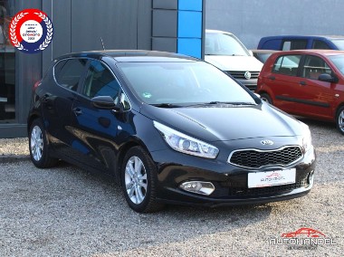 Kia Cee'd II-1