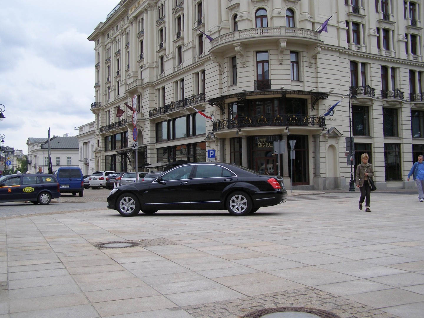 Mercedes-Benz Klasa S W221 pierwszy własciciel w Polsce od 2013 roku